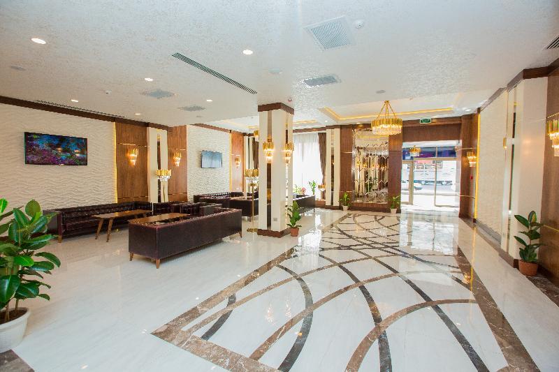 Madison Hotel Bakoe Buitenkant foto